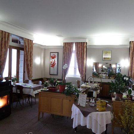 Hotel La Vie En Rose Le Brugeron Экстерьер фото