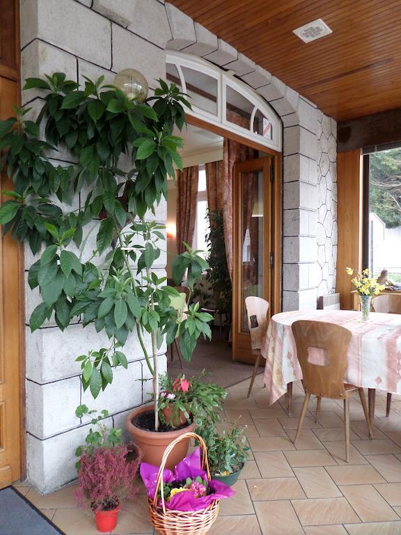 Hotel La Vie En Rose Le Brugeron Экстерьер фото